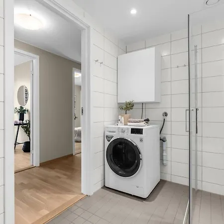 Appartement Entire 3 Bedrooms 2 Bathrooms On Lren Oslo